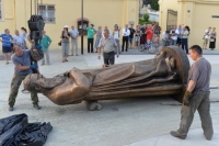 У Львові уже встановили пам’ятник Шептицькому
