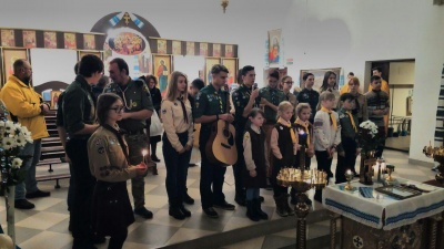 Луцькі пластуни передали Вифлеємський Вогонь Миру